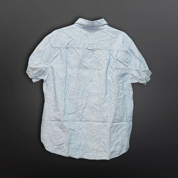 Hurley Men's Green Short Sleeve Button-Down Shirt - Picture 2 of 2